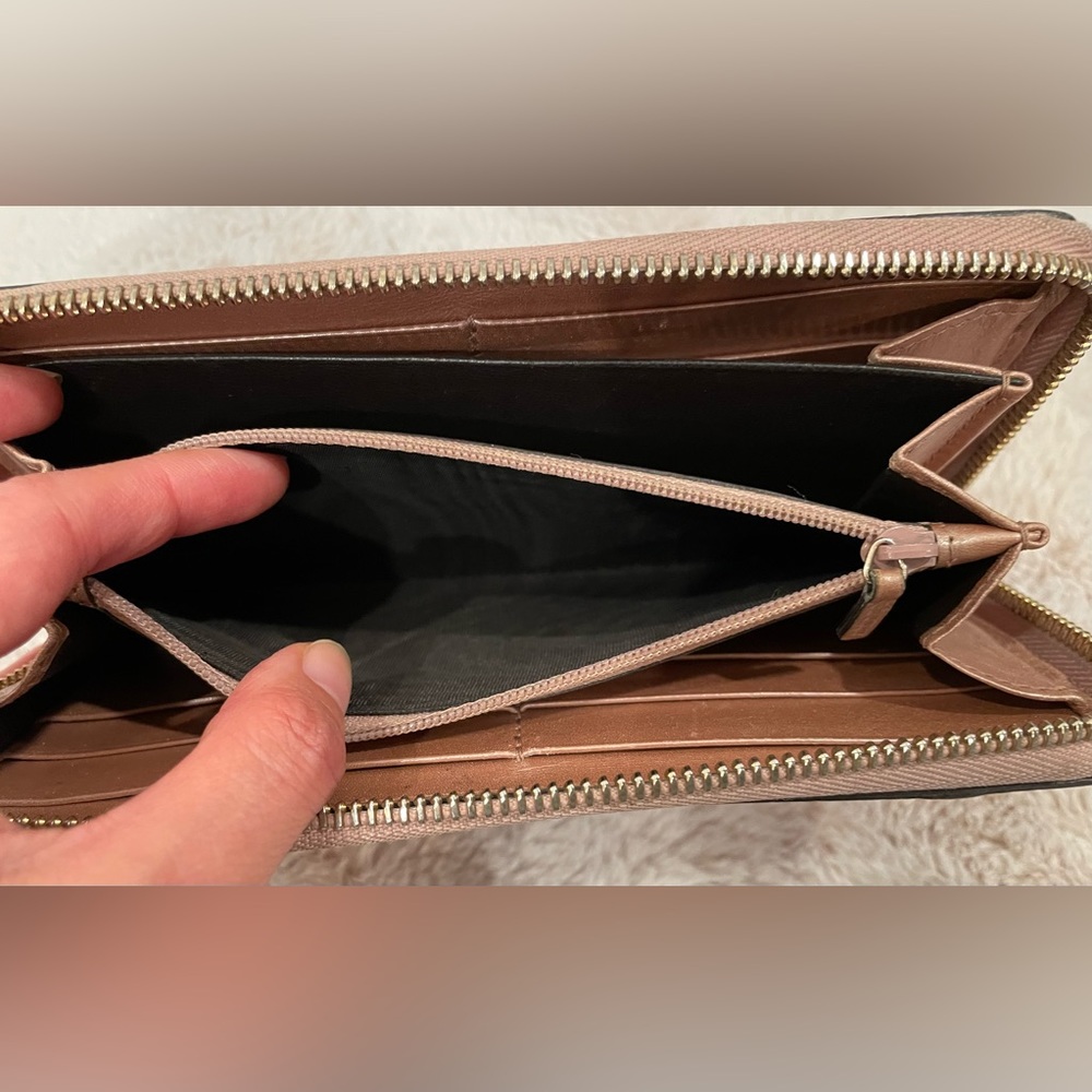Gucci microguccissima continental zip wallet, metallic rose gold - Picture 4 of 12